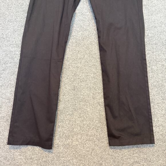 Lee Pants Mens 33x34 Black Extreme Motion MVP Straight Leg Chino Stretch Casual - Picture 5 of 11
